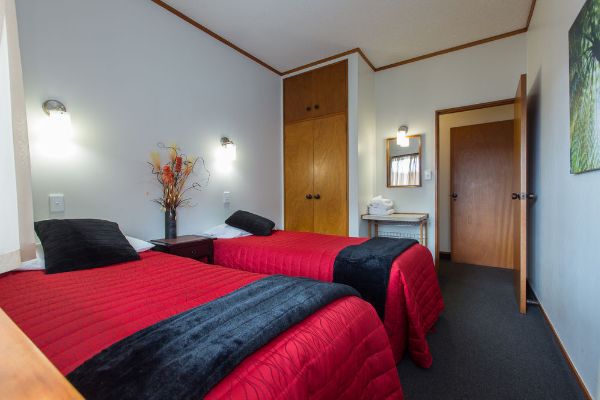Hotel Summit Motor Lodge (Tauranga)
